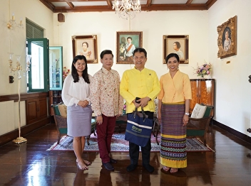 Director of Department of Local
Administrator Visits SSRU’s Musuem