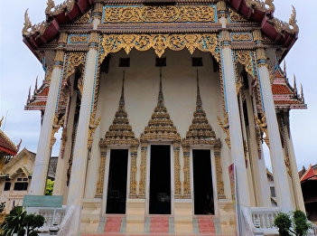 OAC Attends the Meeting at Wat
Charoensukharam
