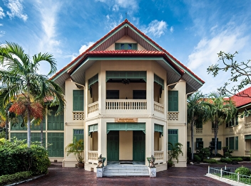 Visit Us with Online Museum
