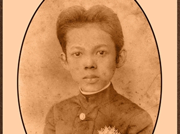 His Royal Highness Prince Yugala
Dighambara, Prince of Lopburi  when he
studied at Europe in 1897.