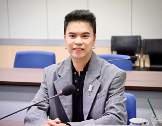 รองผู้อำนวยการฝ่ายวิชาการและกิจกรรม
สำนักศิลป์ ฯ
เข้าร่วมการประชุมคณะกรรมการพิจารณากลั่นกรองโครงการ
“Re – mapping Tradition for Thailand and
ASEAN”